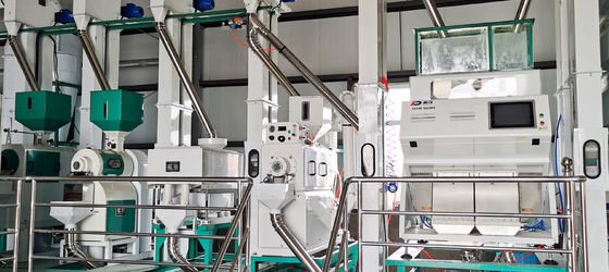 آلة تصنيف ألوان الأرز عالية الدقة 99.99% آلة تصنيف